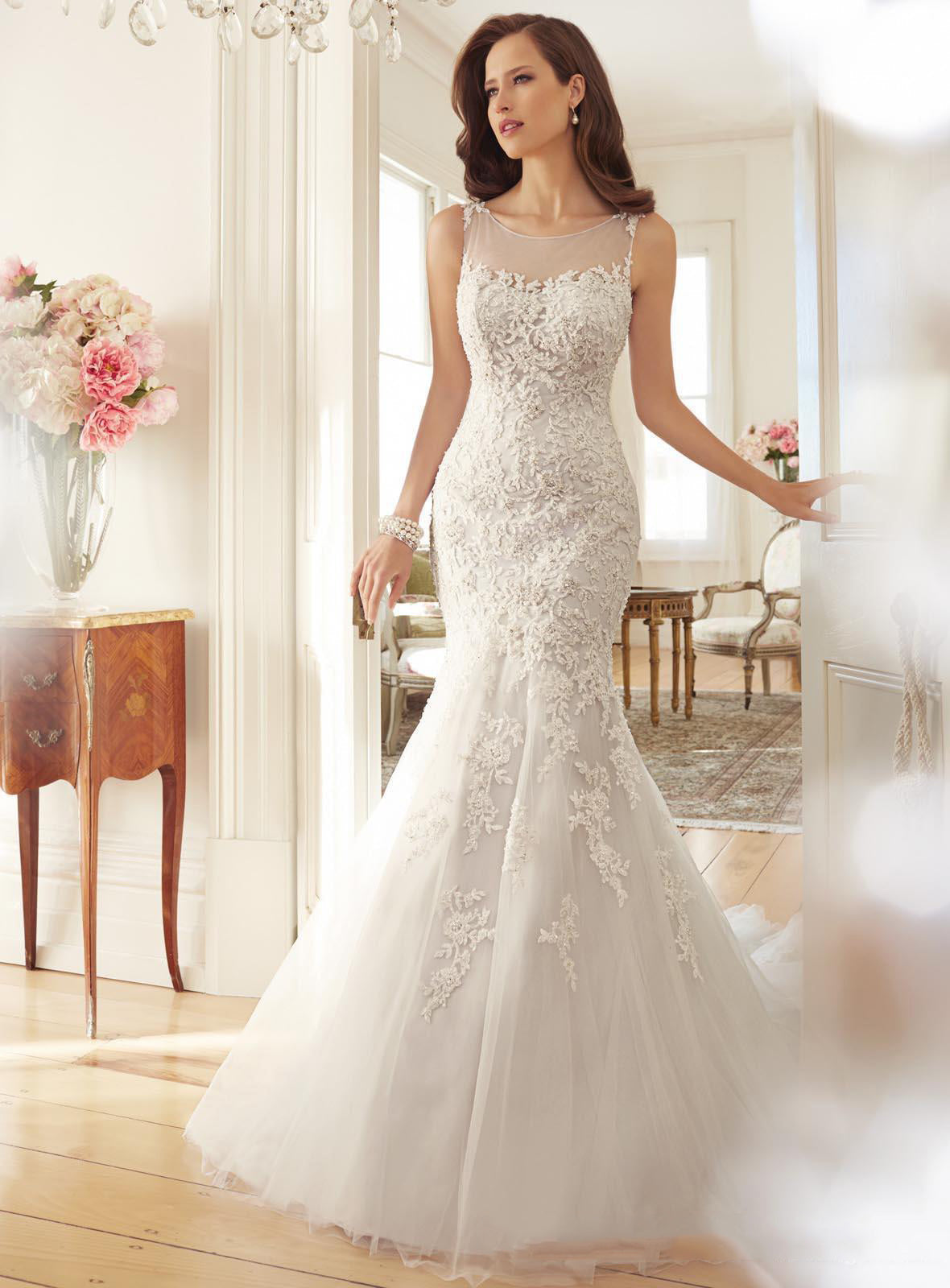Figurbetontes sexy Hochzeitskleid