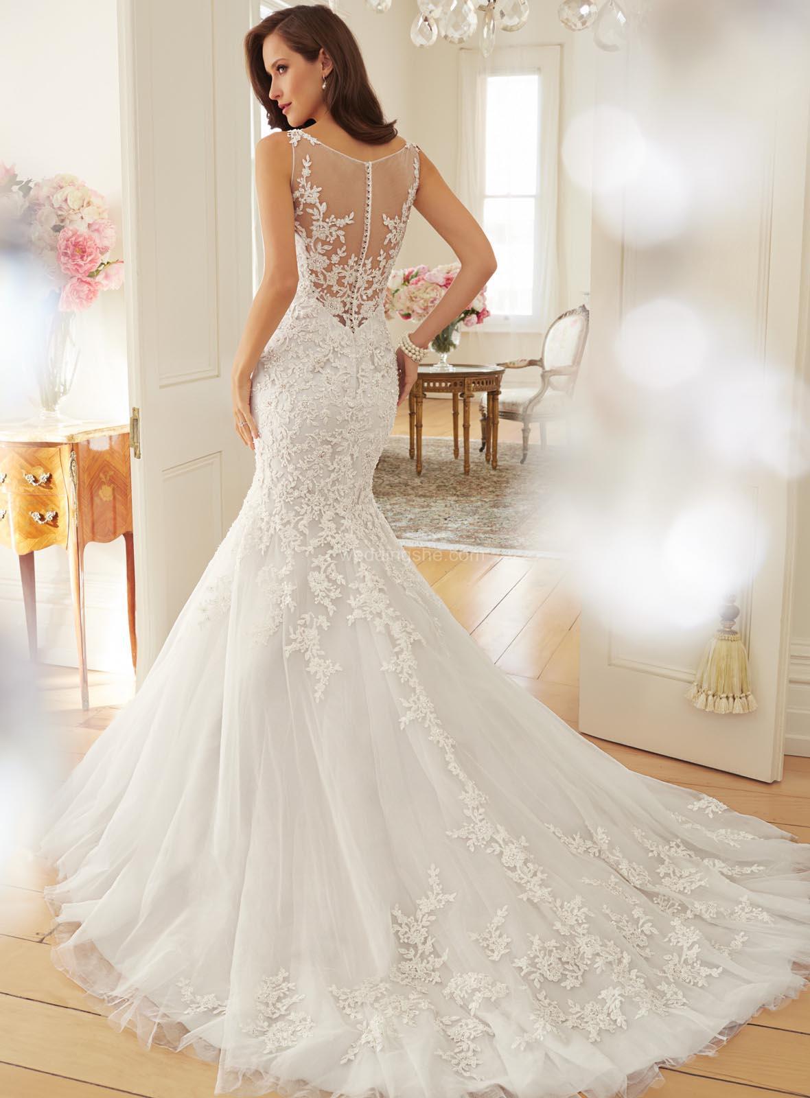 Figurbetontes sexy Hochzeitskleid