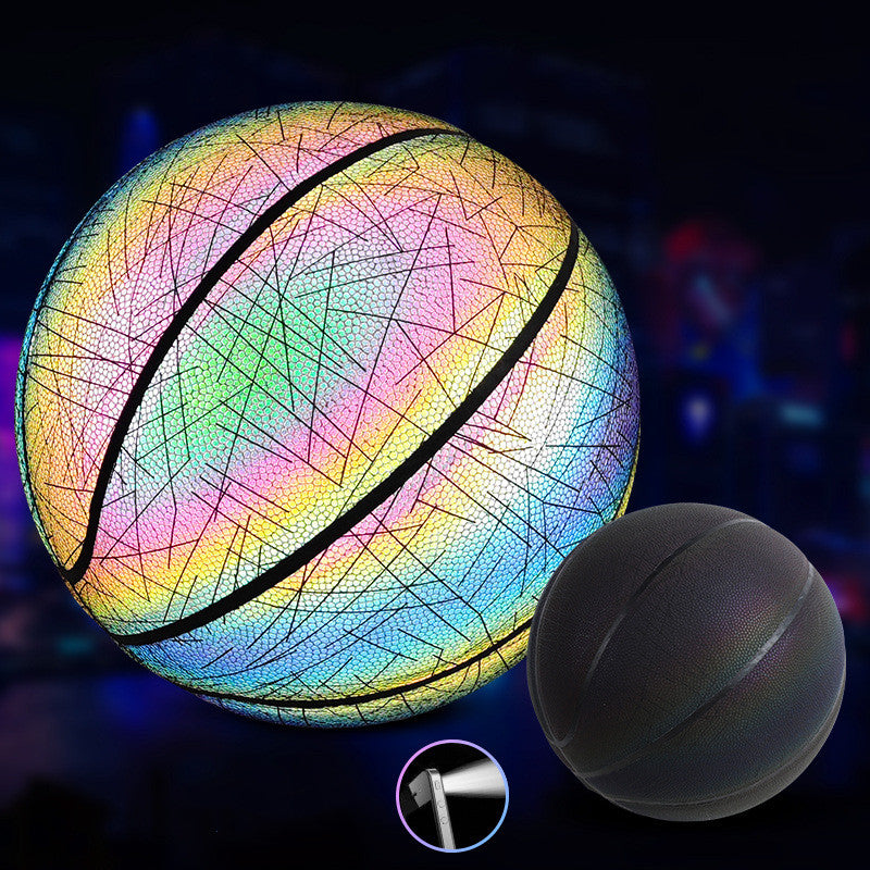 Basketball der im Dunkeln leuchtet