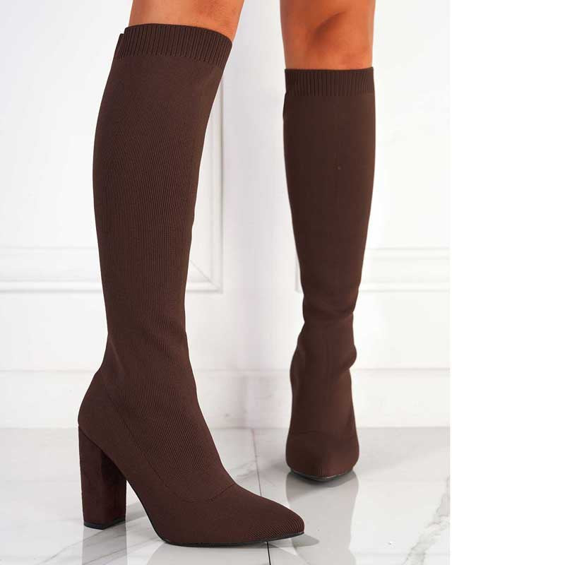 Dicke Socken hochhackige Overknee-Stiefel für Frauen.