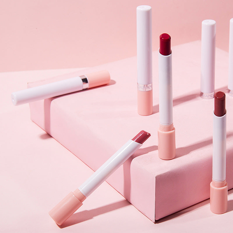 Matte Velvet Lippenstift