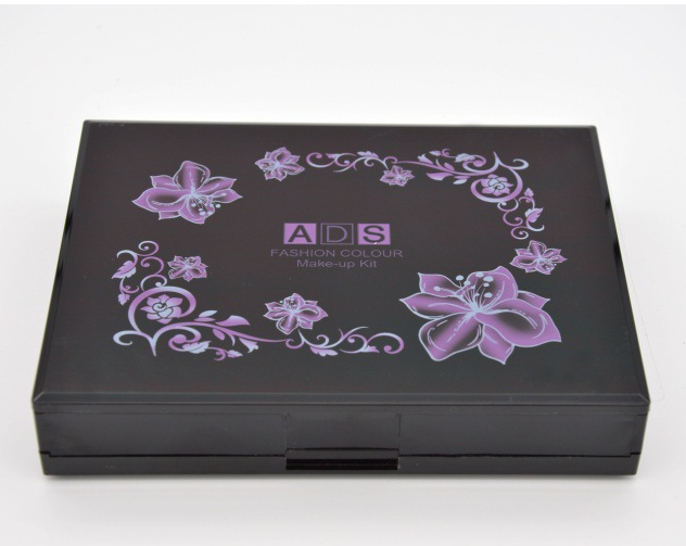 Make-up-Box mit Make-up-Set