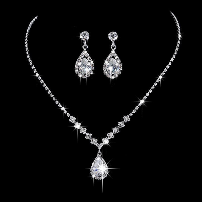 Schmuckset mit Strass-Zirkon-Wassertropfen