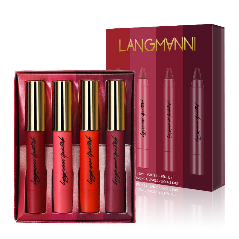 Set aus vier matten, feuchtigkeitsspendenden Lippenstiften