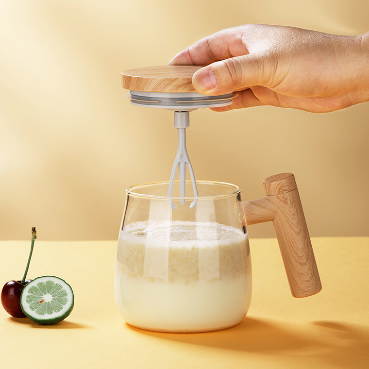400 ml Selbstrührende Kaffeetasse mit Warmhalter