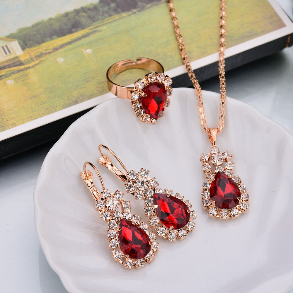 Ohrringe, Ring-Set - Glänzender, hochwertiger Brautschmuck