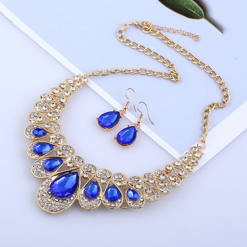 Ohrringe-Set mit Edelstein- und Diamantanhänger für die Braut