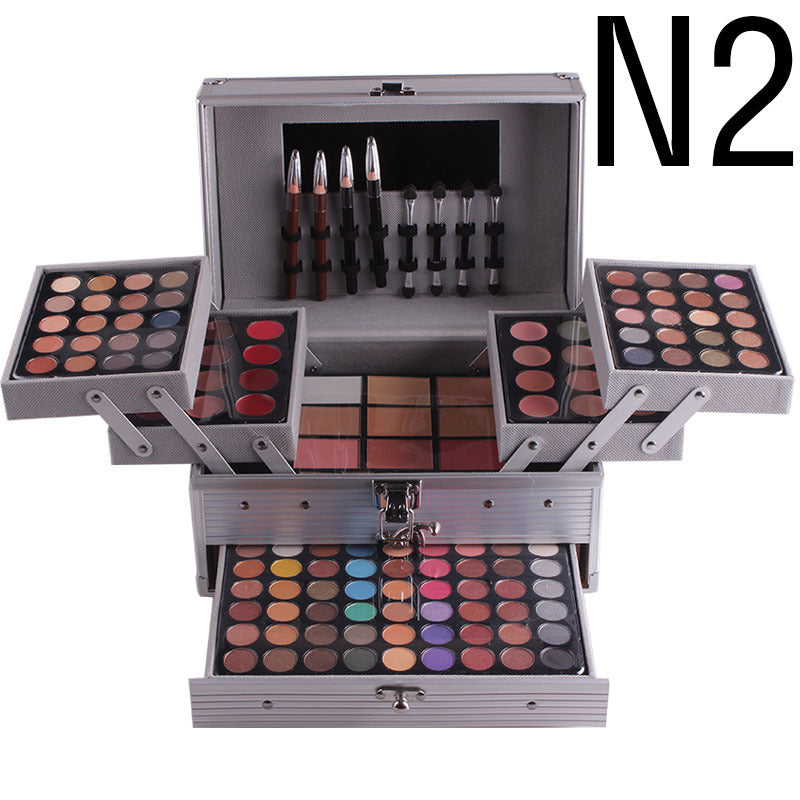Multifunktionelle Spezial-Make-up-Set mit Lidschattenpalette