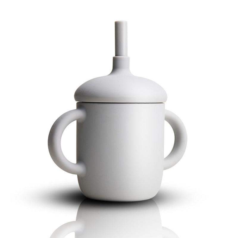 Baby-Trinkbecher mit Strohhalm